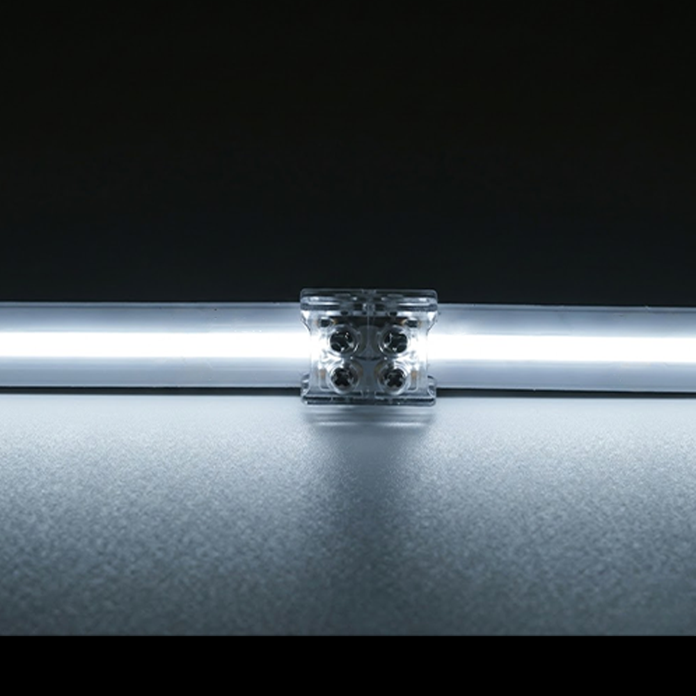 Retail packaging for LEDClub solderless LED strip to strip connector